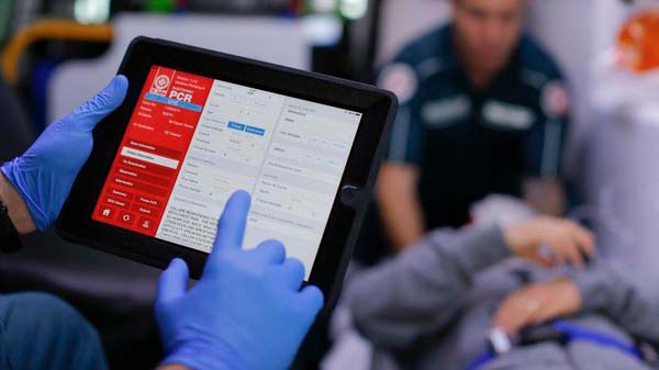 How an EPCR Impacts Your Top and Bottom Line